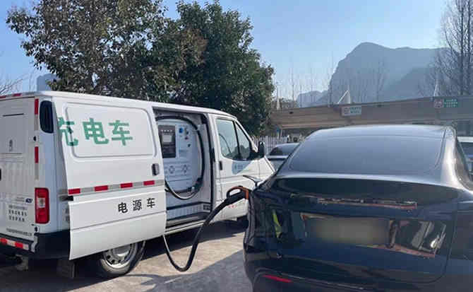 都匀汽车搭电